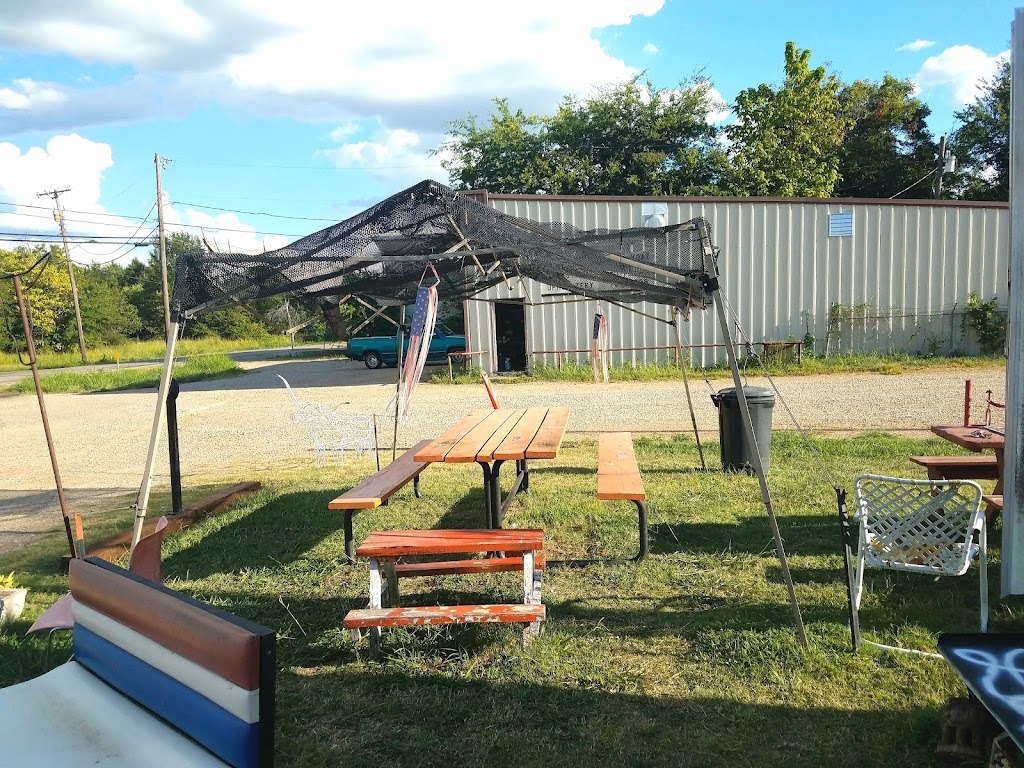 Longhorn Barbque | restaurant | 1415 19th St NW, Paris, TX 75460, USA | 9037392625 OR +1 903-739-2625