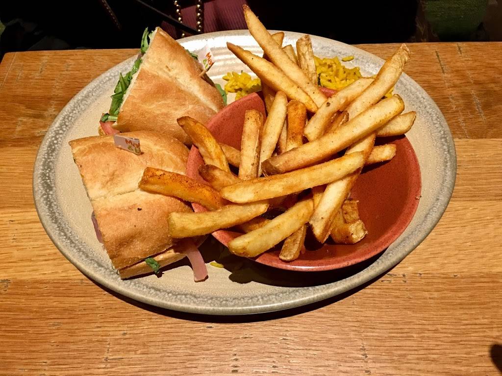 Nando’s | restaurant | 523 Oakbrook Center, Oak Brook, IL 60523, USA | 6302304348 OR +1 630-230-4348