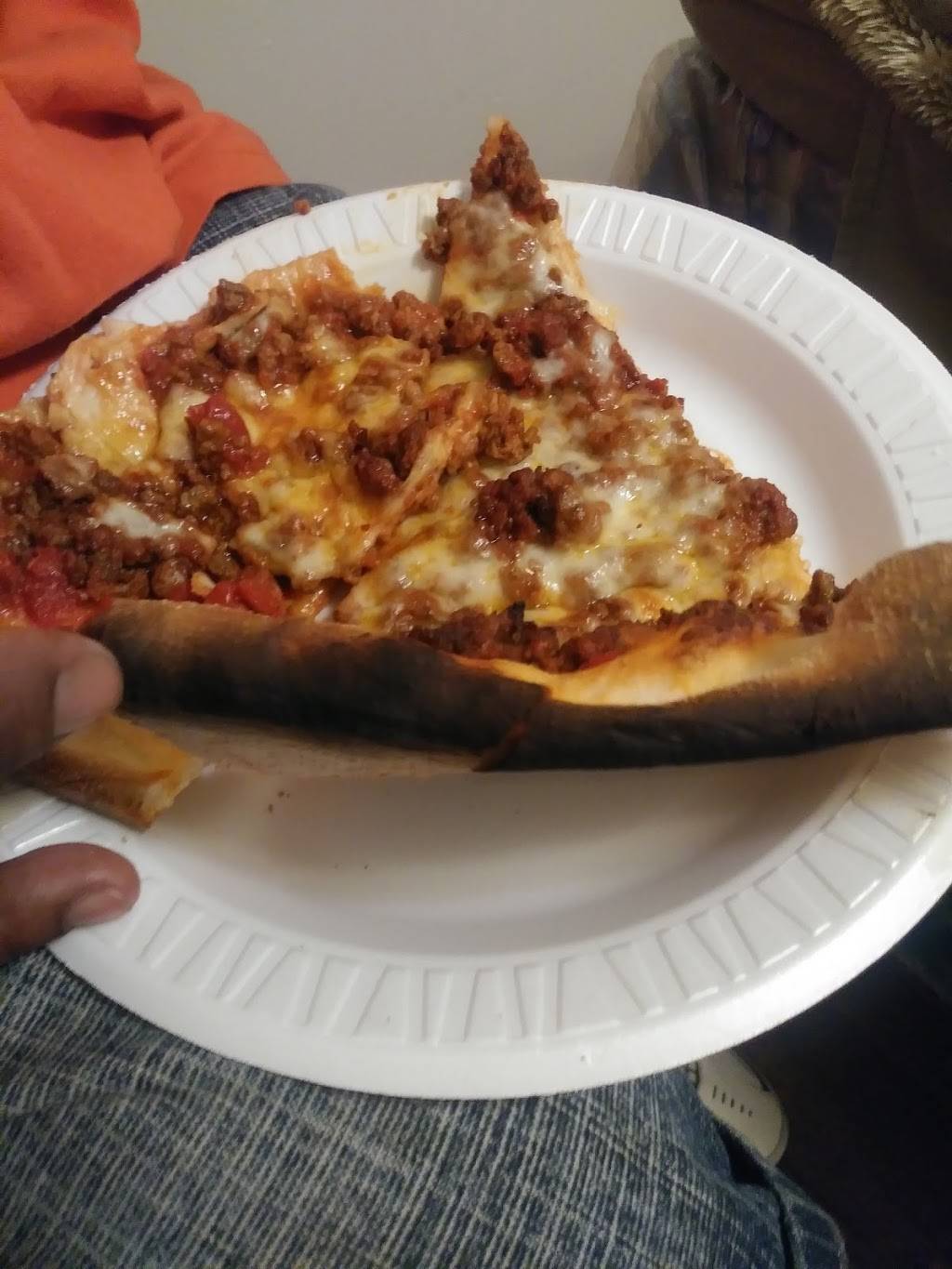 Kings Pizza of Harlem | restaurant | 110 W 145th St, New York, NY 10039, USA | 2122830182 OR +1 212-283-0182