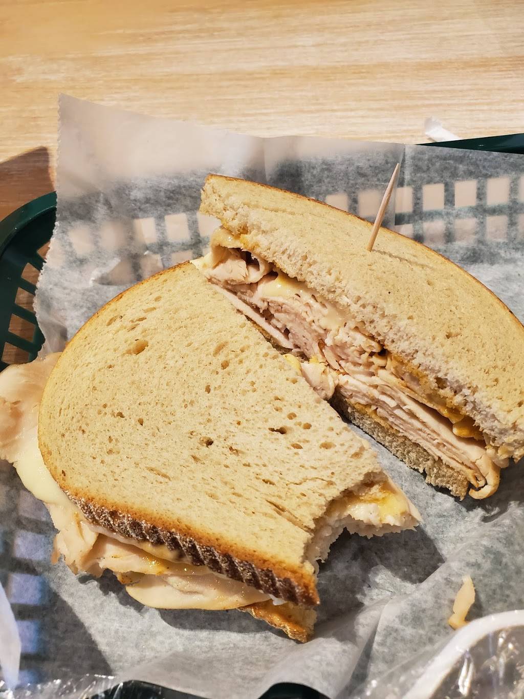 Greenfields Bagels | restaurant | 870 E Suber Rd, Greer, SC 29650, USA | 8644699375 OR +1 864-469-9375