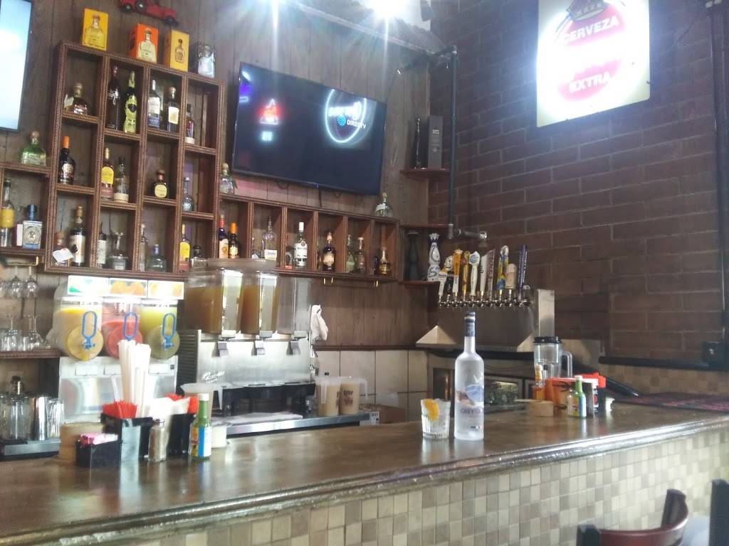 Red Cactus Mexican Restaurant & Bar | restaurant | 8142 E Southport Rd, Indianapolis, IN 46239, USA | 3175277085 OR +1 317-527-7085