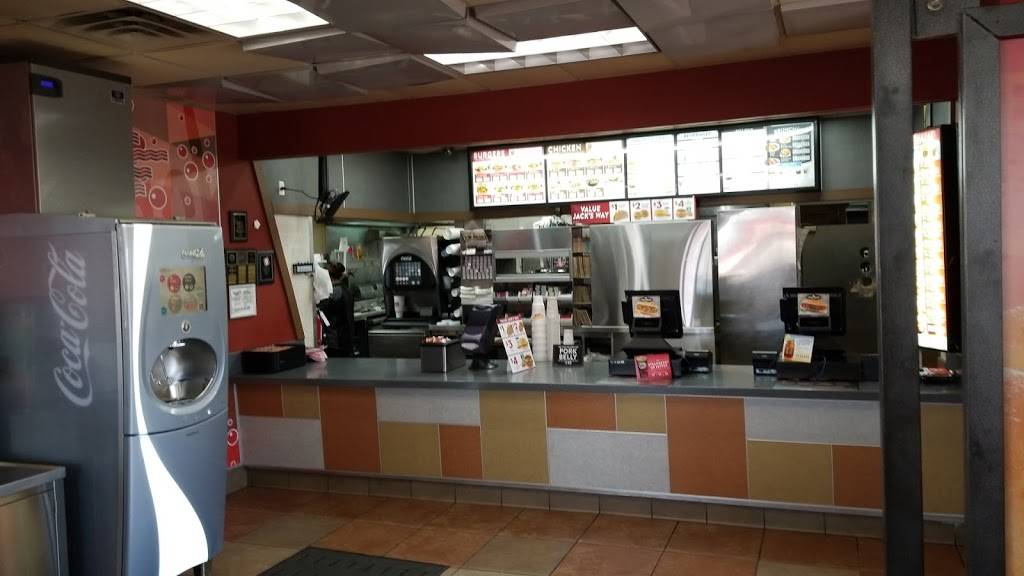 Jack in the Box | restaurant | 3480 Arapaho Rd, Garland, TX 75044, USA | 9725306265 OR +1 972-530-6265
