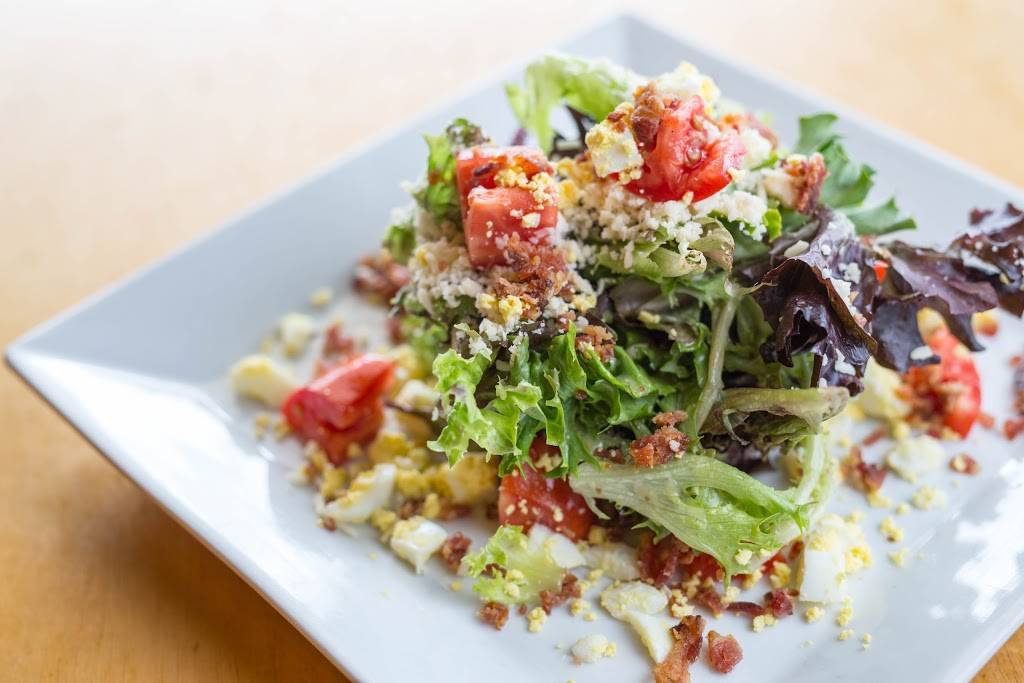 Crew | restaurant | 2290 South Rd, Poughkeepsie, NY 12601, USA | 8454628900 OR +1 845-462-8900