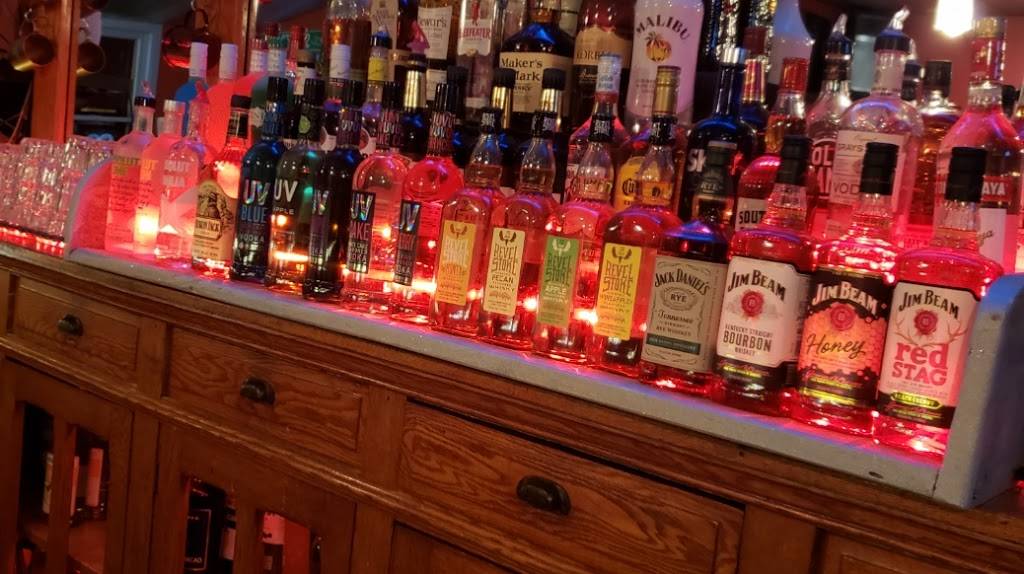 City Limits River Pub & Grill | restaurant | 422 County Rd N, Wisconsin Dells, WI 53965, USA | 6082534990 OR +1 608-253-4990