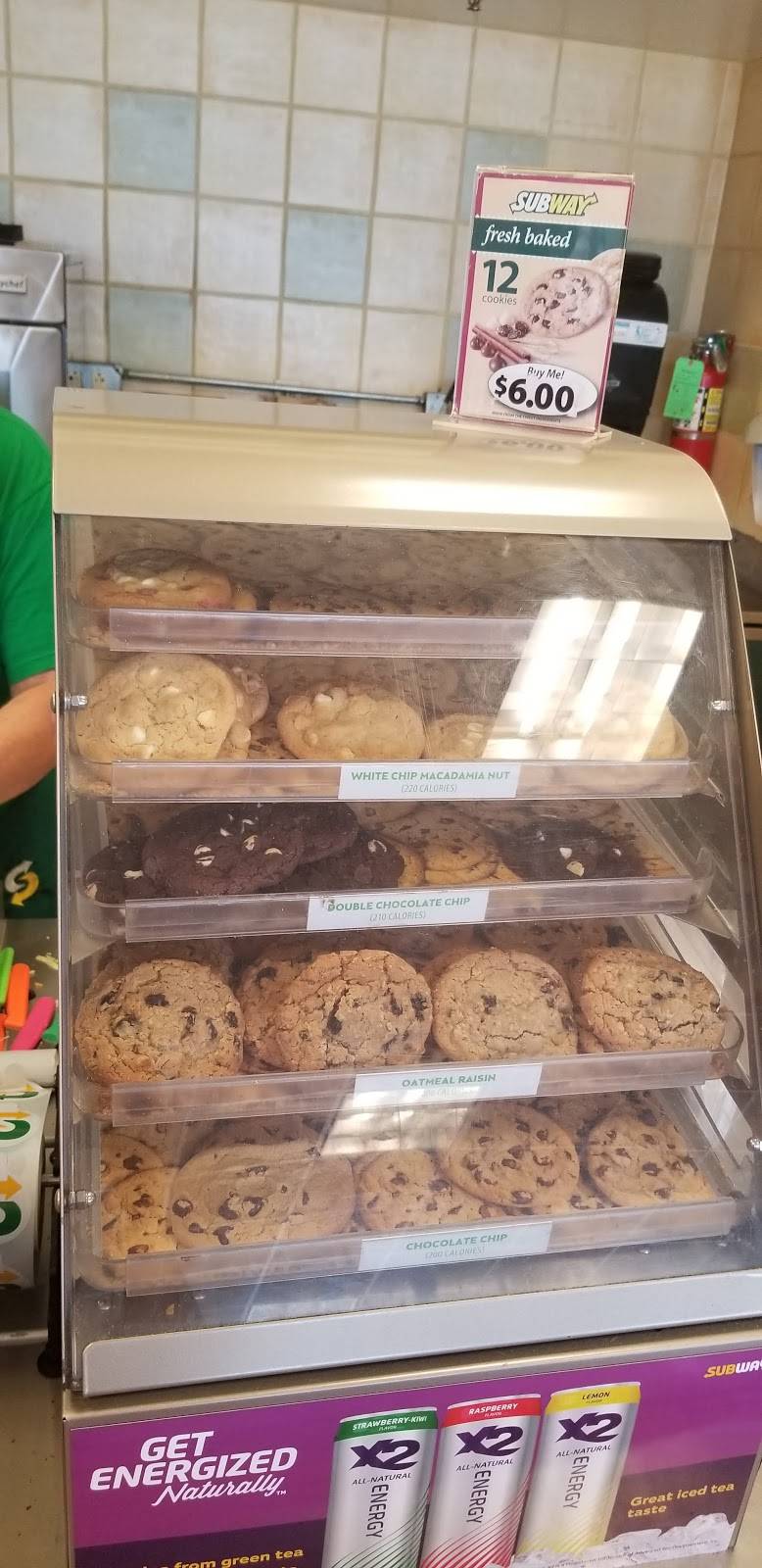 Subway | restaurant | 5313 Caroline Drive, High Ridge, MO 63049, USA | 6366770272 OR +1 636-677-0272