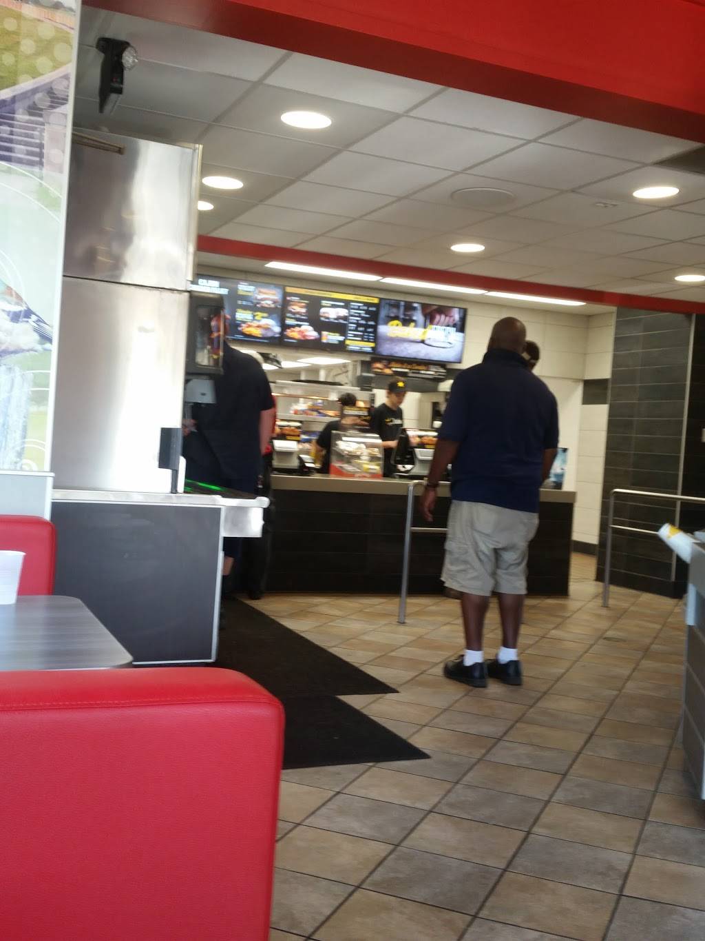 Hardees | restaurant | 5775 Old Hickory Blvd, Hermitage, TN 37076, USA | 6153913228 OR +1 615-391-3228