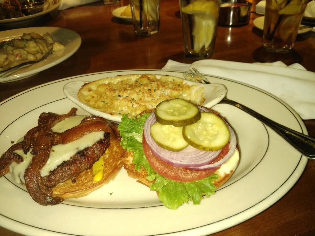 J. Alexanders Redlands Grill | restaurant | Rookwood Commons Shopping Center, 2629 Edmondson Rd, Cincinnati, OH 45209, USA | 5135317495 OR +1 513-531-7495