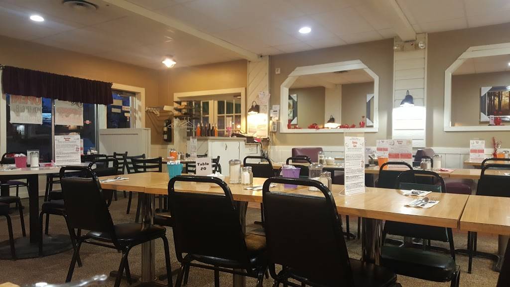 Crystal Cafe & Grill | restaurant | 2732 Douglas Dr N, Minneapolis, MN 55422, USA | 7635950655 OR +1 763-595-0655