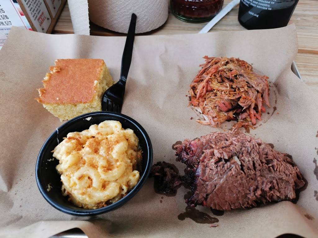 Mission Bbq | restaurant | 8655 Mason Montgomery Rd, Mason, OH 45040, USA | 5139640984 OR +1 513-964-0984
