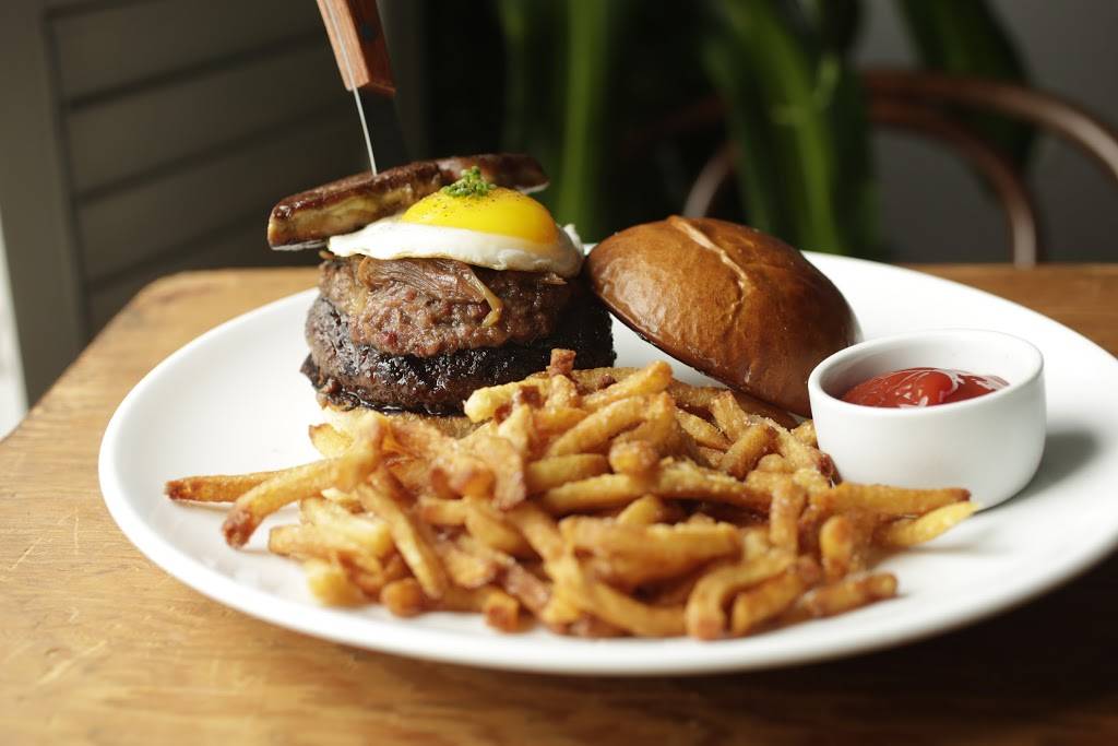 Carrollton Market | restaurant | 8132 Hampson St, New Orleans, LA 70118, USA | 5042529928 OR +1 504-252-9928