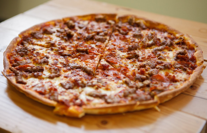 Pizza Hut | restaurant | 4558 Atlantic Ave, Long Beach, CA 90807, USA | 5624229005 OR +1 562-422-9005