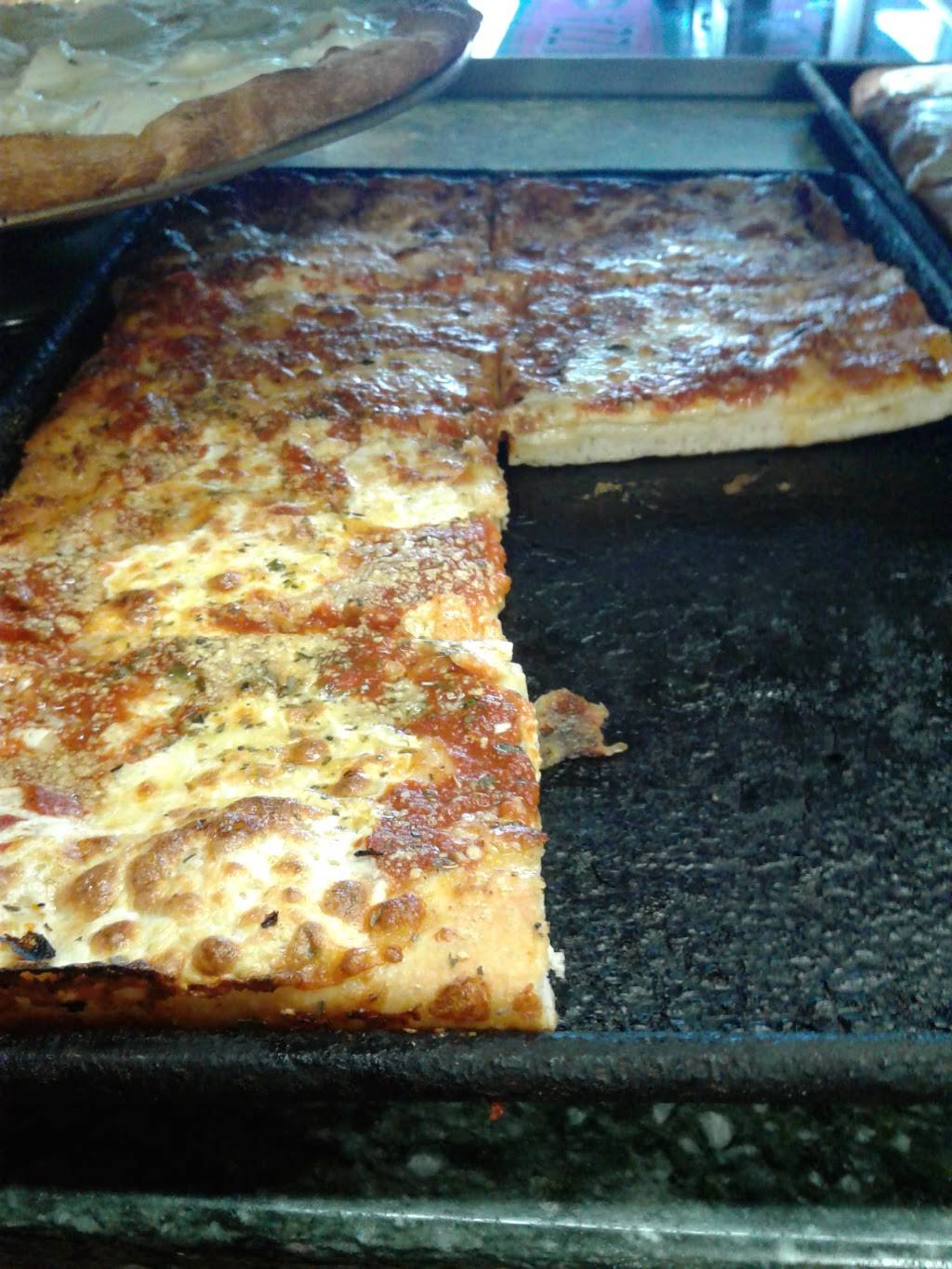 Pizza Central of Brooklyn | restaurant | 941 McDonald Ave, Brooklyn, NY 11218, USA | 7186330600 OR +1 718-633-0600