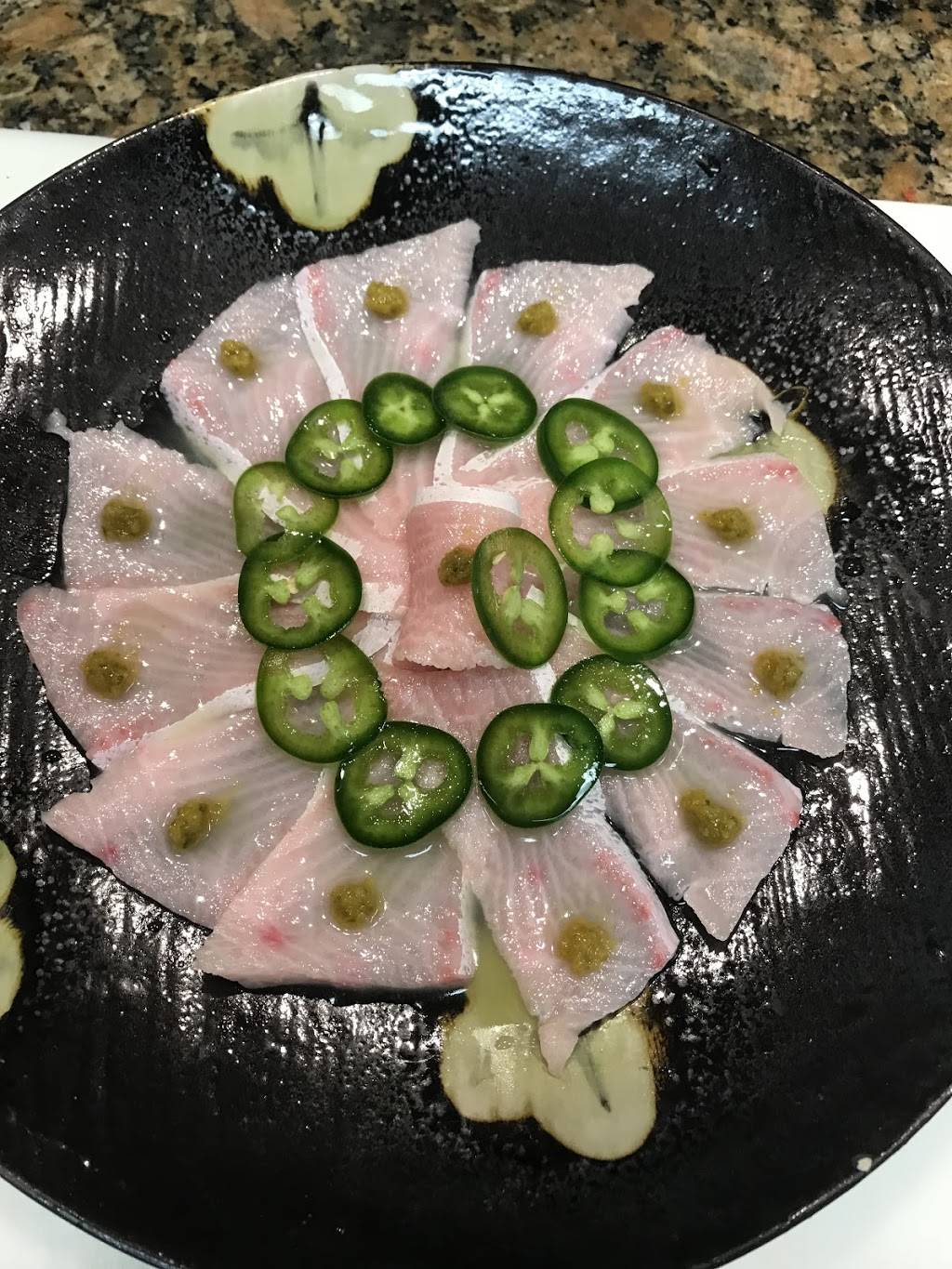 Matsu Sushi | restaurant | 29495 The Old Rd, Castaic, CA 91384, USA | 6612570023 OR +1 661-257-0023