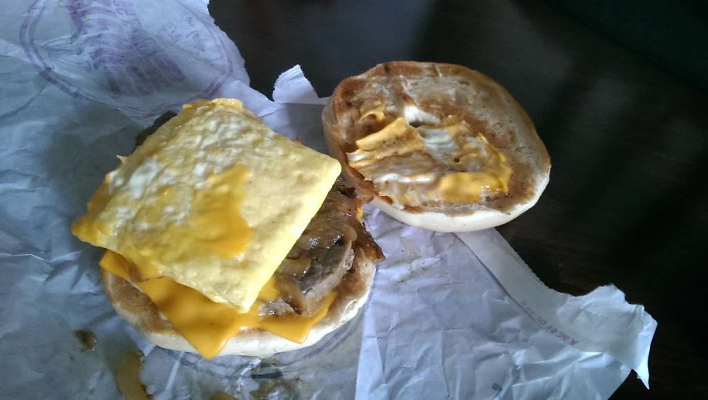 Bob Os Restaurant & Bar | restaurant | 4335 Chantilly Shopping Center, Chantilly, VA 20151, USA | 7039612800 OR +1 703-961-2800