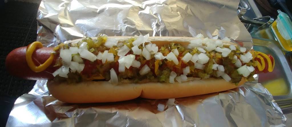Daisy Doggz Hot Dog Stand & Catering | meal takeaway | 17375 Spring Hill Drive Booth C89, Brooksville, FL 34604, USA | 3528884433 OR +1 352-888-4433