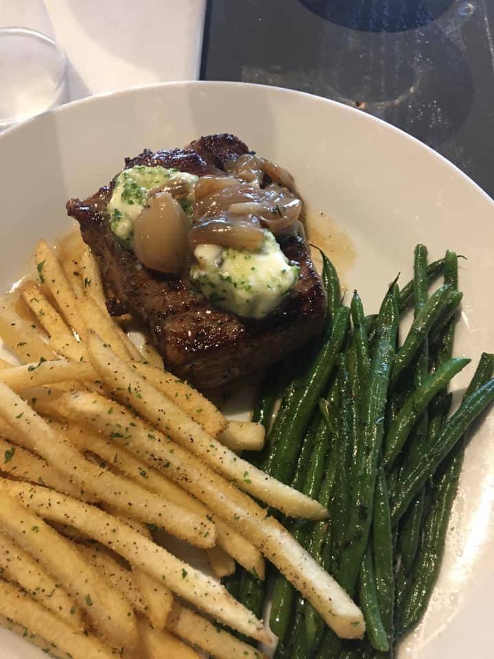 Ville Sainte Bistro | restaurant | 1035 Johnnie Dodds Blvd B7, Mt Pleasant, SC 29464, USA | 8433885778 OR +1 843-388-5778