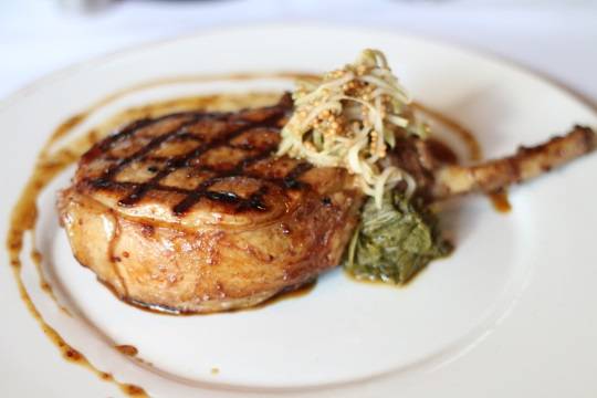 CharBlue | restaurant | McOuat Place, 14 E Washington St, Indianapolis, IN 46204, USA | 3179867883 OR +1 317-986-7883