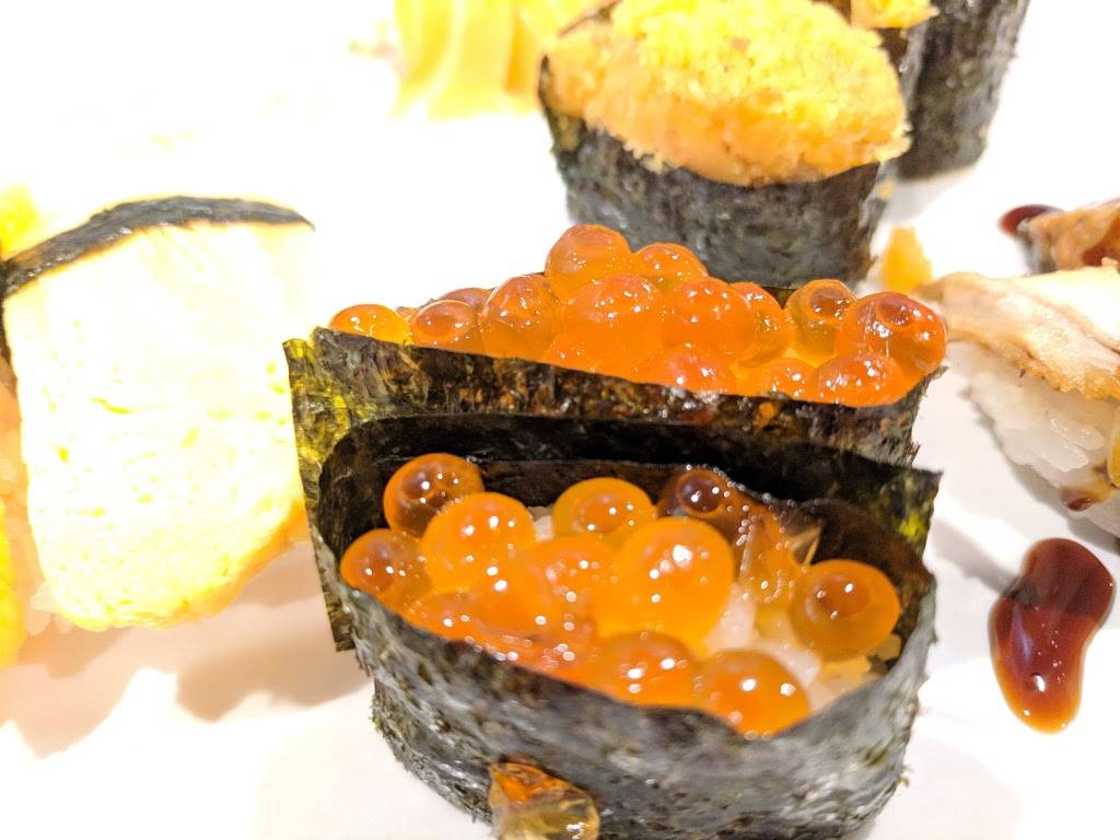 Sakura Sushi | restaurant | 4747 E Elliot Rd ste 6, Phoenix, AZ 85044, USA | 4806563998 OR +1 480-656-3998