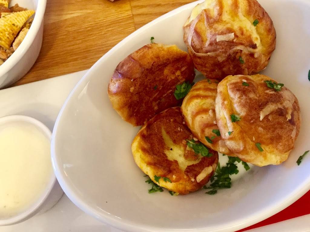 Hidden House Market | restaurant | 100 W 13th St, Vancouver, WA 98660, USA | 3602818951 OR +1 360-281-8951