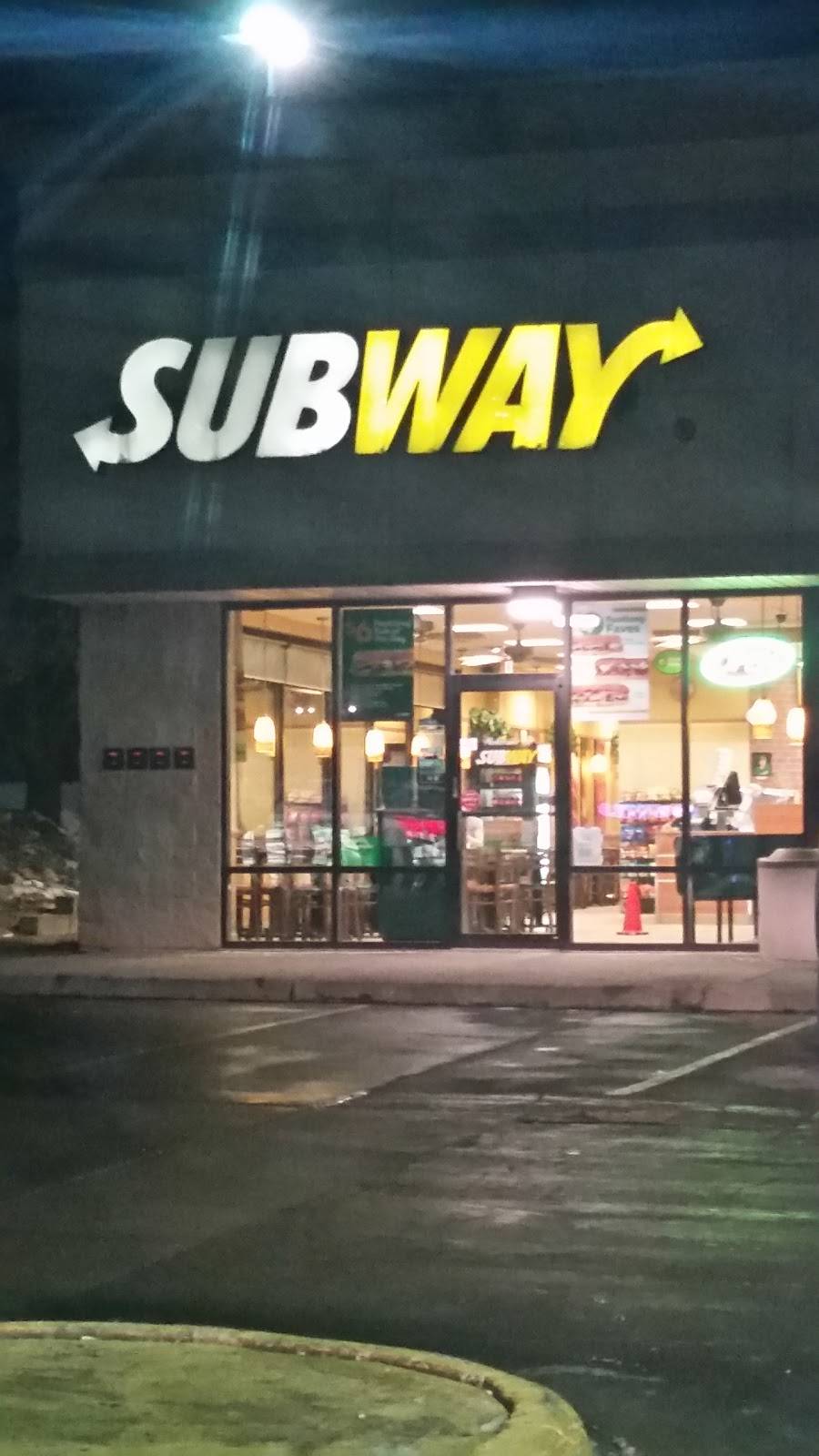 Subway | restaurant | 116 W Agency Rd, West Burlington, IA 52655, USA | 3197532200 OR +1 319-753-2200