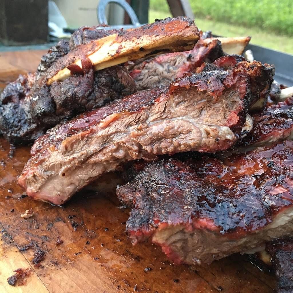 Joe Risckys Barbeque | restaurant | 1734 E El Paso St #170, Fort Worth, TX 76102, USA | 8177735557 OR +1 817-773-5557