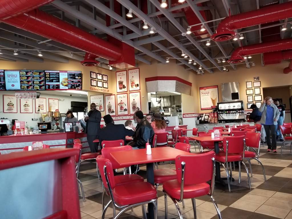Freddys Frozen Custard & Steakburgers | restaurant | 6239 Zebulon Rd, Macon, GA 31210, USA | 4782384111 OR +1 478-238-4111