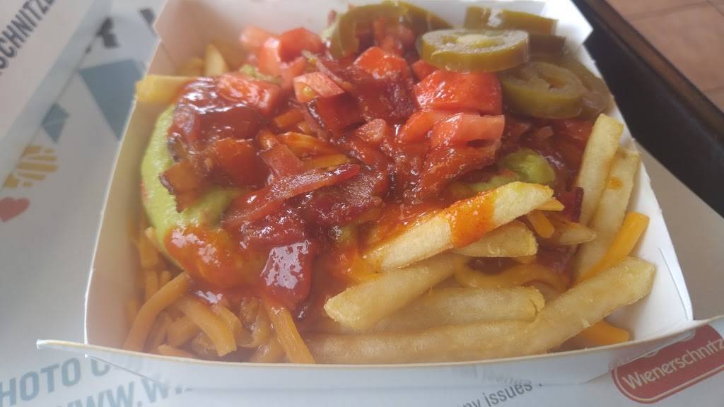 Wienerschnitzel | restaurant | 4680 E Flamingo Rd, Las Vegas, NV 89121, USA | 7024342955 OR +1 702-434-2955