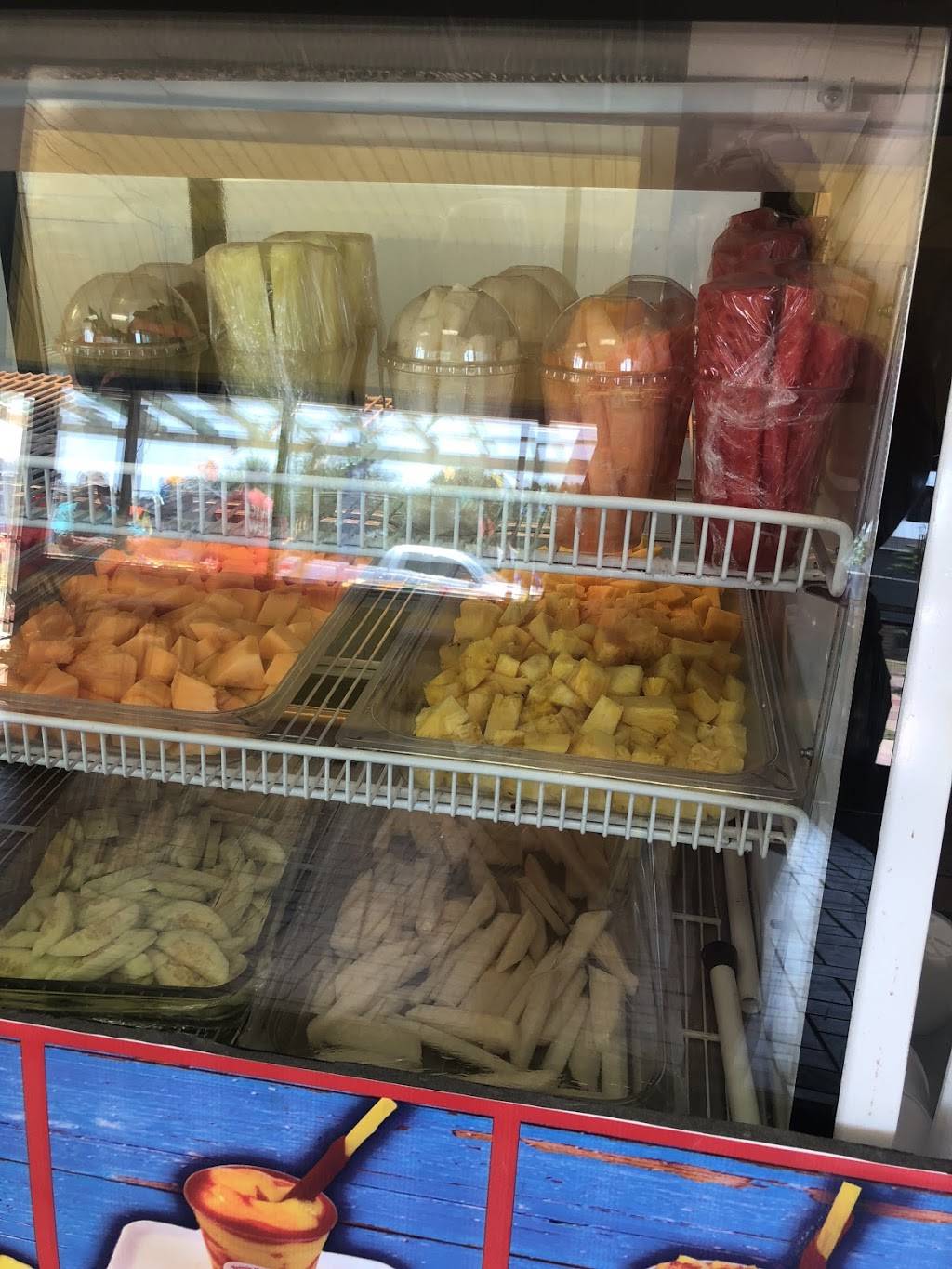 Coco Loco Fruteria Y Neveria | restaurant | 1875 John West Rd, Dallas, TX 75228, USA | 4699066156 OR +1 469-906-6156