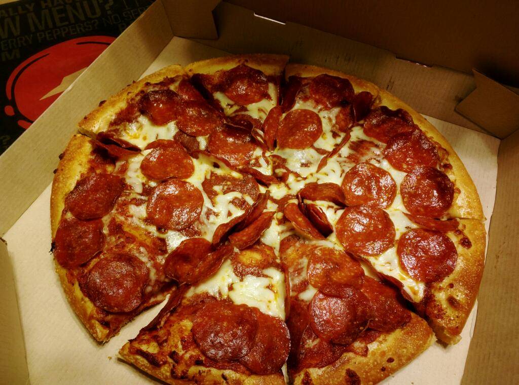 Pizza Hut | restaurant | 800 Main St, Jackson, OH 45640, USA | 7402866474 OR +1 740-286-6474