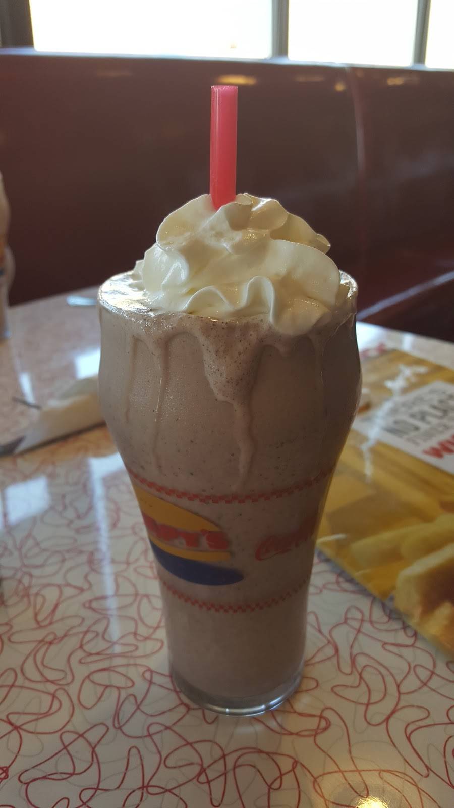 Wimpy’s Diner | restaurant | 347 Bayfield St Unit #1, Barrie, ON L4M 3C3, Canada | 7055037200 OR +1 705-503-7200