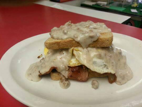 T C Maes | restaurant | 1010 1st Ave S, Fort Dodge, IA 50501, USA | 5155731101 OR +1 515-573-1101