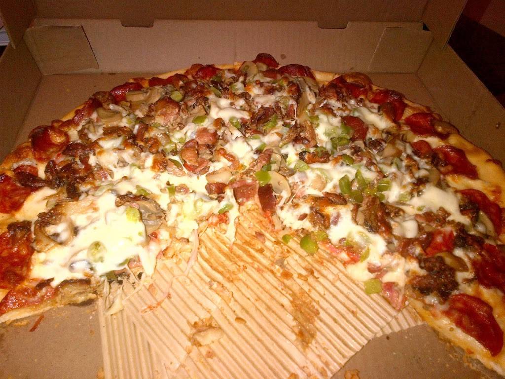 Tonys Famous Italian Restaurant | restaurant | 735 Wonderland Rd N, London, ON N6H 4L1, Canada | 5194741900 OR +1 519-474-1900