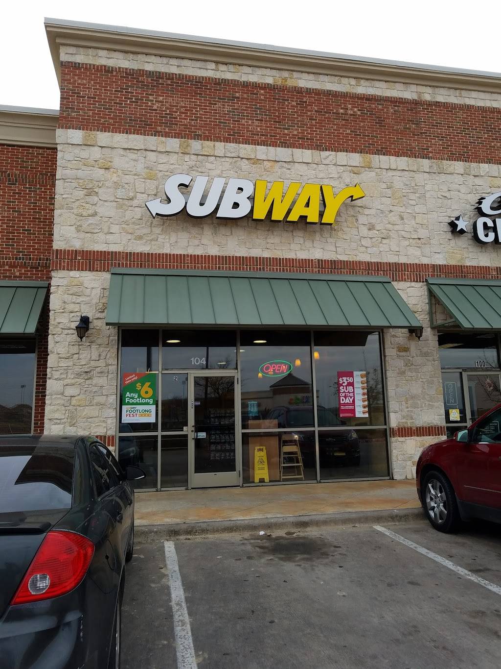 Subway Restaurants | restaurant | 3806 E Broad St #104, Mansfield, TX 76063, USA | 6825188999 OR +1 682-518-8999