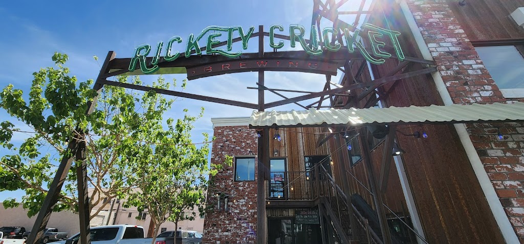 Rickety Cricket Brewing | restaurant | 312 E Beale St, Kingman, AZ 86401, USA | 9282638444 OR +1 928-263-8444