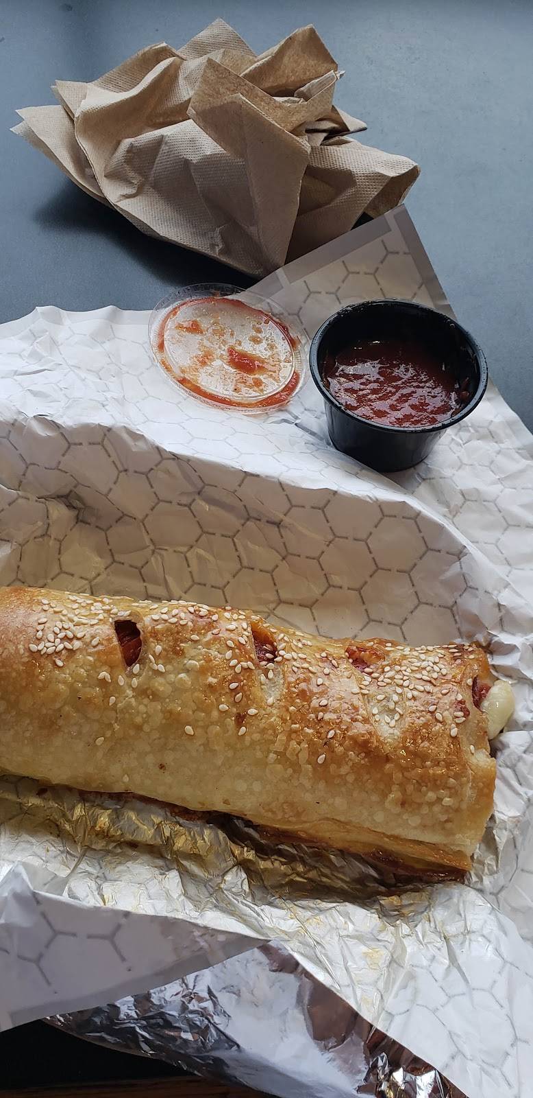 Sbarro | restaurant | 5501 Josh Birmingham Pkwy, Charlotte, NC 28208, USA | 7043594995 OR +1 704-359-4995