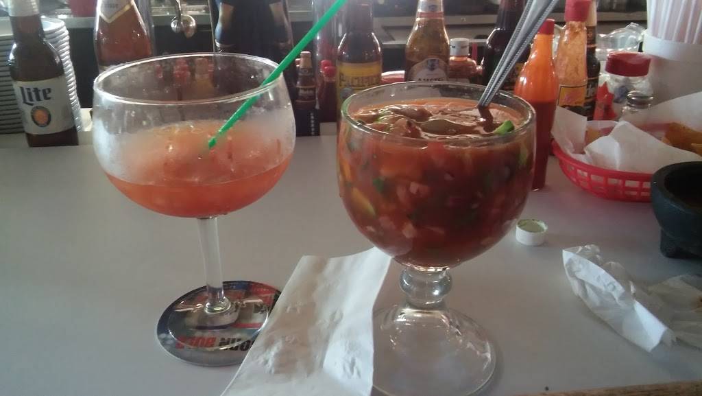 Guadalajara Grill | restaurant | 6814 Cermak Rd, Berwyn, IL 60402, USA | 7087882600 OR +1 708-788-2600