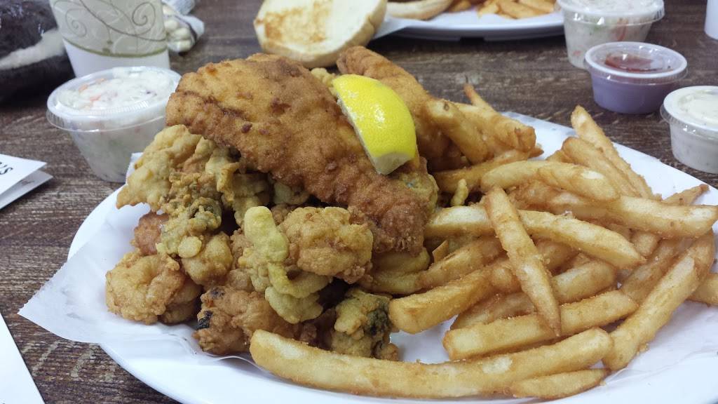 Dougs Seafood | restaurant | 3411 Bonita Beach Rd SW, Bonita Springs, FL 34134, USA | 2393195702 OR +1 239-319-5702