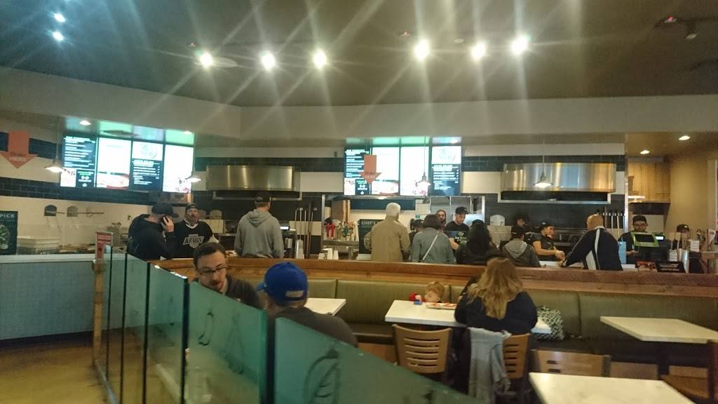 Live Basil Pizza | restaurant | 1011 S Figueroa St, Los Angeles, CA 90015, USA | 2137465483 OR +1 213-746-5483