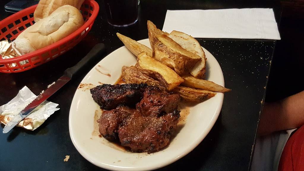 Newbridge Cafe | restaurant | 650 Washington Ave, Chelsea, MA 02150, USA | 6178840134 OR +1 617-884-0134