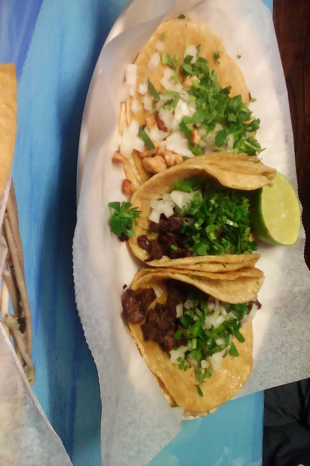 Little Mexico | restaurant | 800 S Lincoln Blvd, Hodgenville, KY 42748, USA | 2703584900 OR +1 270-358-4900