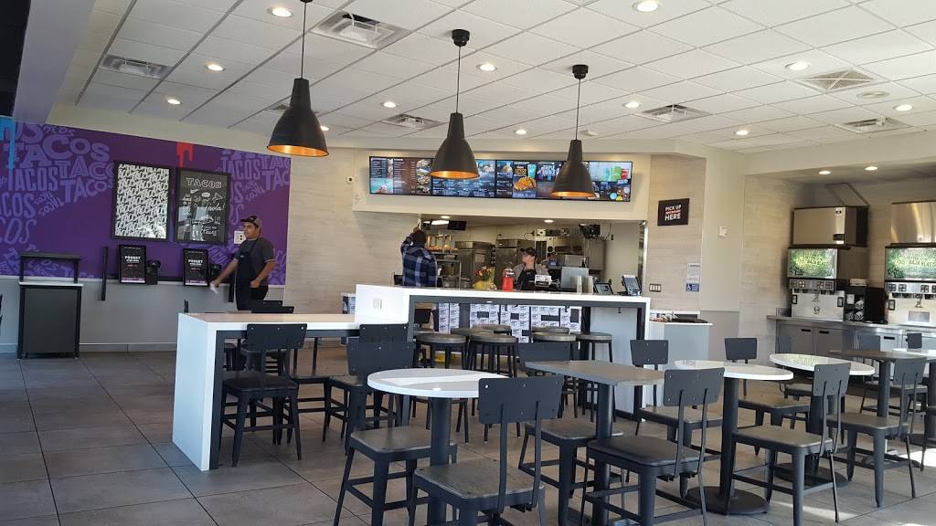 Taco Bell | meal takeaway | 9640 Hageman Rd, Bakersfield, CA 93312, USA | 6612134574 OR +1 661-213-4574