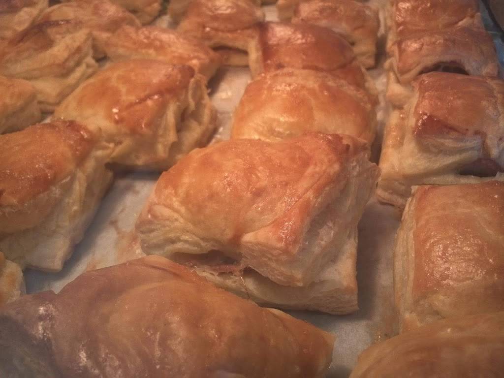 Gala Bakery | bakery | 14570 Brookhurst St, Westminster, CA 92683, USA | 7147757327 OR +1 714-775-7327