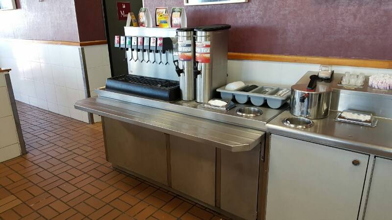 Braums Ice Cream & Burger Restaurant | restaurant | 1304 Garth Brooks Blvd, Yukon, OK 73099, USA | 4053542619 OR +1 405-354-2619