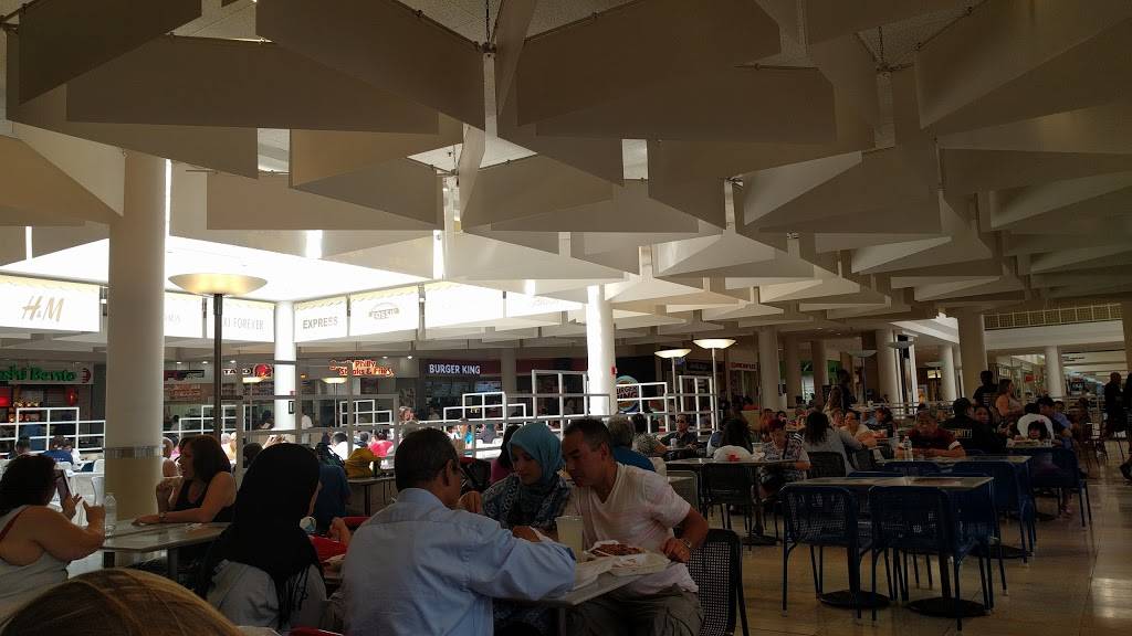 Burger King | restaurant | 2655 Richmond Ave, Staten Island, NY 10314, USA | 7184772360 OR +1 718-477-2360