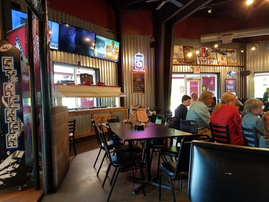 Jims Razorback Pizza | restaurant | 16101 Cantrell Rd #109, Little Rock, AR 72223, USA | 5018683250 OR +1 501-868-3250