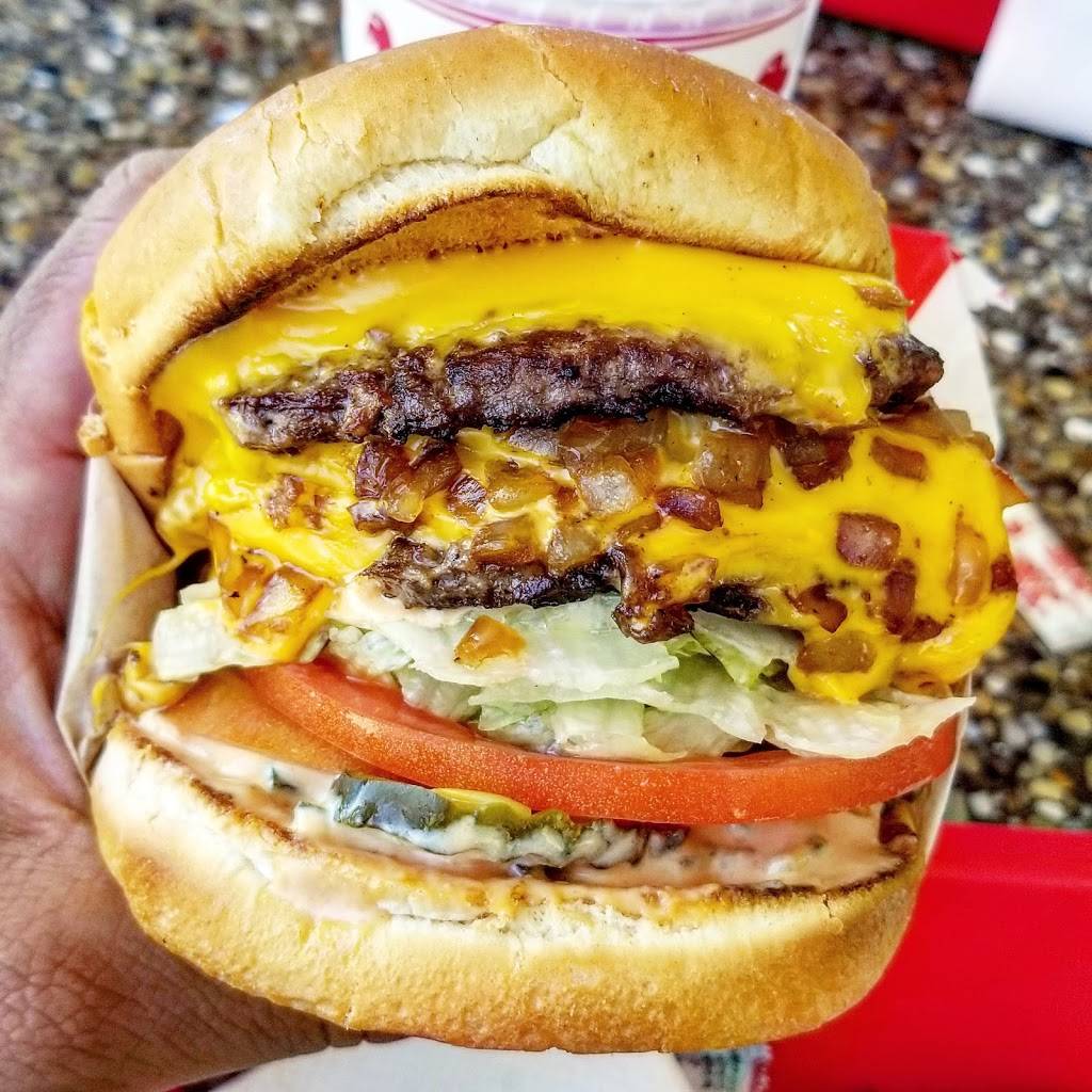 In-N-Out Burger | restaurant | 815 N Bristol St, Santa Ana, CA 92703, USA | 8007861000 OR +1 800-786-1000