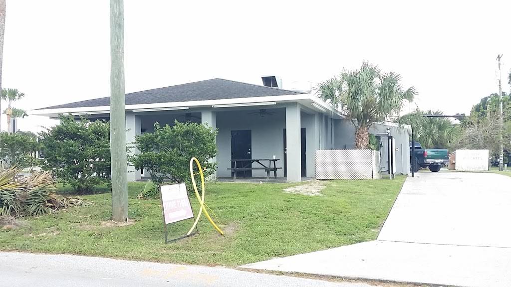 Toms Chicken Shack | restaurant | 901 E Main St, Bartow, FL 33830, USA | 8635336268 OR +1 863-533-6268