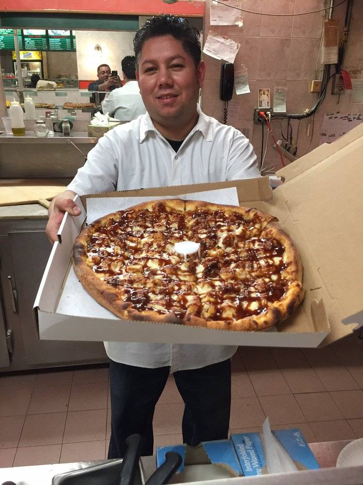 La Bella Pizzeria | meal delivery | 47-06 Greenpoint Ave, Sunnyside, NY 11104, USA | 7183928236 OR +1 718-392-8236