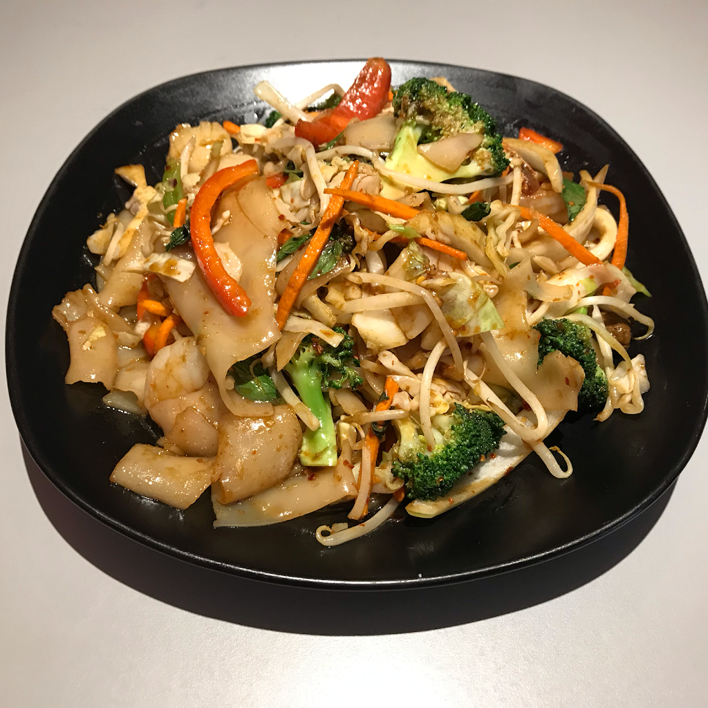 Chiangmai Thai Restaurant | restaurant | 12926 Mukilteo Speedway, Lynnwood, WA 98087, USA | 4254238569 OR +1 425-423-8569