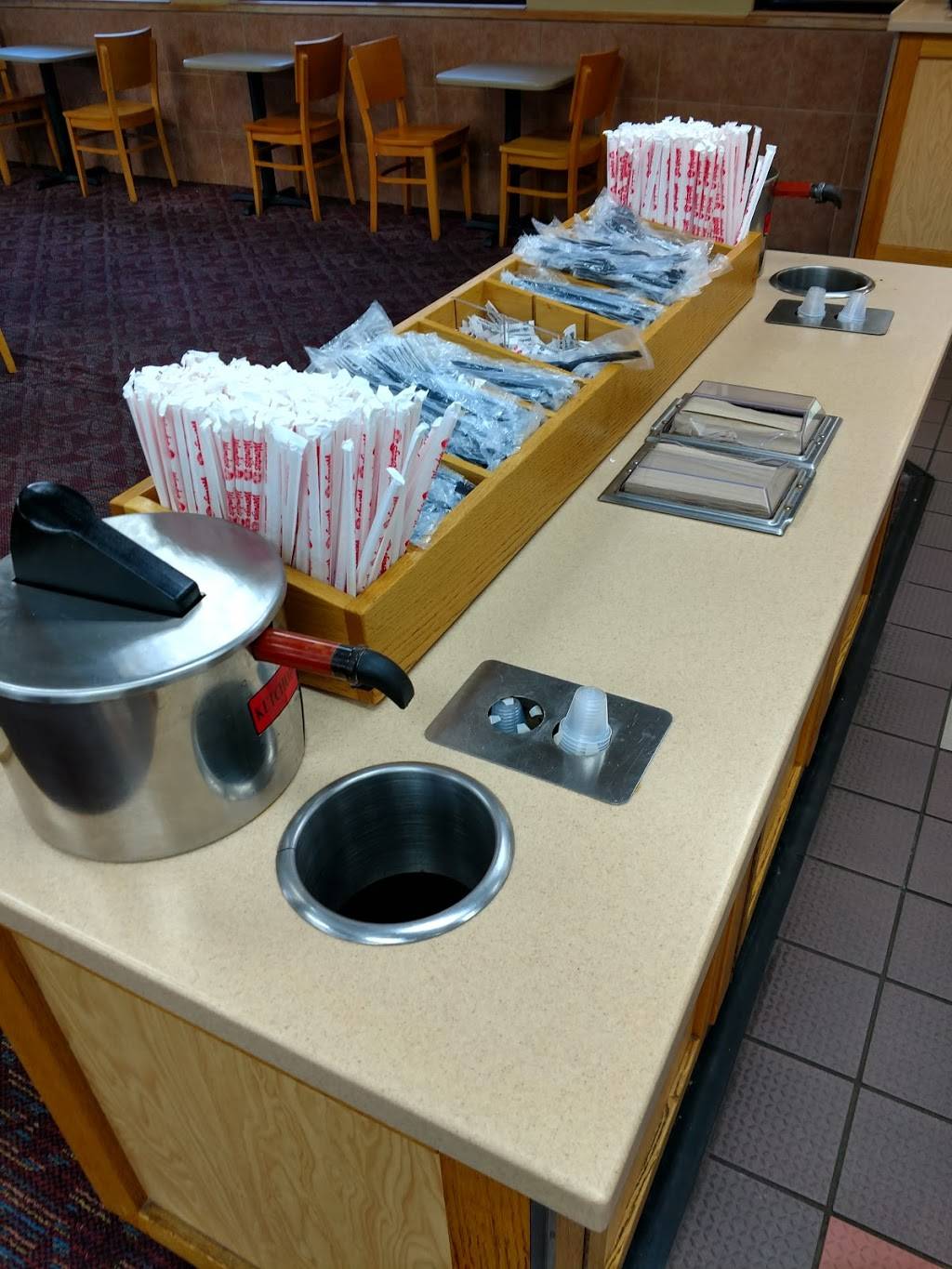 Wendys | restaurant | 19430 Bruce B Downs Blvd, Tampa, FL 33647, USA | 8139949965 OR +1 813-994-9965